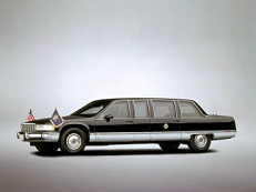 Cadillac Fleetwood 1985 model